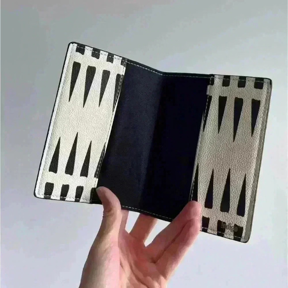 Indigo Black and White Graphic Cute Unisex  Travel Passport Holder and Bag Tag - Picture 6 of 7